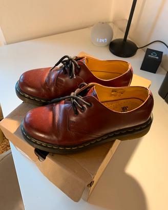 Dr. Martens Cherry Red scarpe originali in pelle