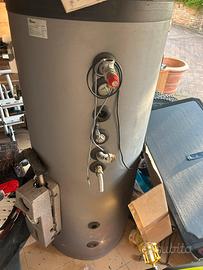 Impianto solare termico boiler e pannelli