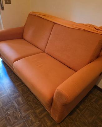 divano letto in tessuto
