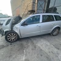 Ricambi Opel Astra SW 1.9 CDTI 120cv del 2007