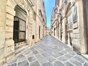 ortigia-vicino-al-tempio-di-apollo-bivani-ristrutt