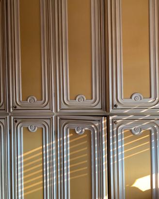 Armadio stile veneziano in noce