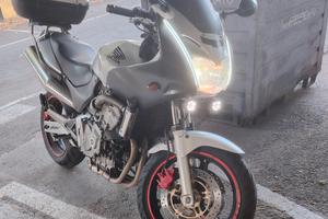 Honda Hornet S 