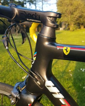 Colnago v1R Ferrari