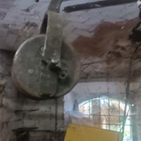 carrucola in ferro battuta a mano 