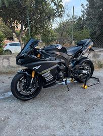 Yamaha R1 Bing Bang