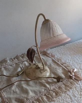 Lampada da tavolo stile shabby chic / provenzale