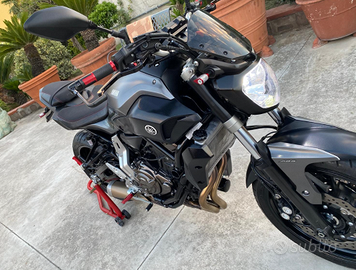 Yamaha MT-07 ABS + Rizoma | Condizioni Impeccabili