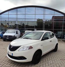 LANCIA Ypsilon 1.2 69 CV 5 porte S&S Elefantino