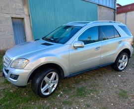 MERCEDES ml diesel fuoristrada 4x4