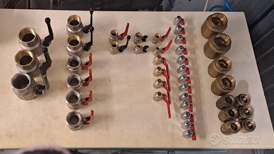 VALVOLE A SFERA E RITEGNO 