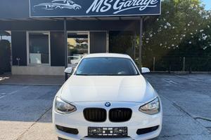 Bmw 114i 5p. Urban