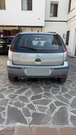 Opel Corsa 1.2 16V 5 porte Club - Pochissimi km