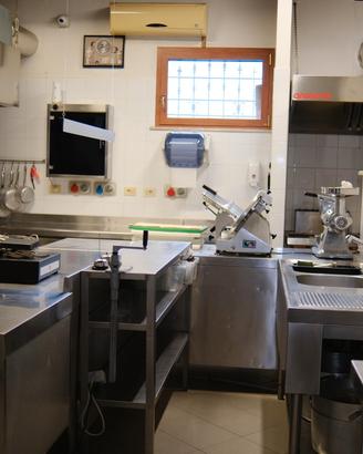 Attività commerciale di ristorazione