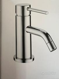 Serie rubinetto lavabo e bidet