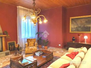 4 LOCALI A BOLOGNA
