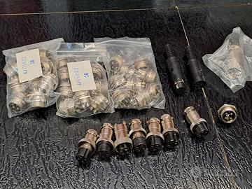 CONNETTORI MICROFONICI , MICROFONO , SPINOTTO