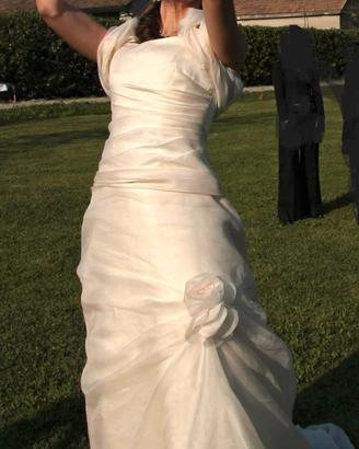 Abito da sposa in seta taglia 42/44
