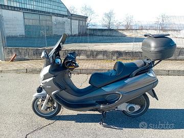 PIAGGIO X9 200