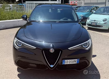 Alfa Romeo Stelvio 2.2 Turbodiesel 160 CV AT8 RWD 