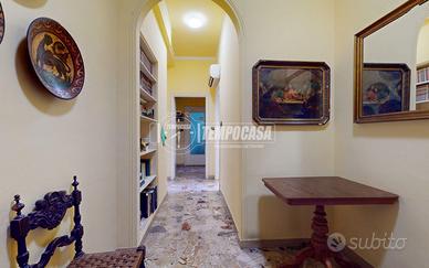 Quadrilocale al secondo piano in Centro storico