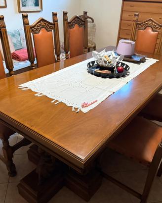 Arredamento in legno - Tavolo con 6 sedie - mobile