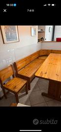 GIROPANCA CON TAVOLO IN LEGNO