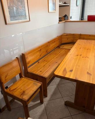 GIROPANCA CON TAVOLO IN LEGNO