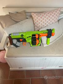 Nerf zombie strike doominator.