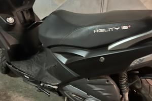 Kymco agility 125 incidentato