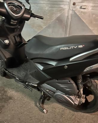 Kymco agility 125 incidentato