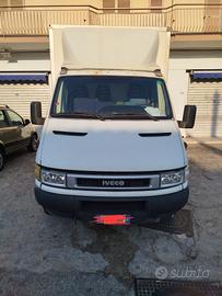Iveco Daily 35cc con sponda