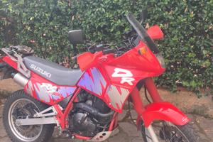 Suzuki dr 650