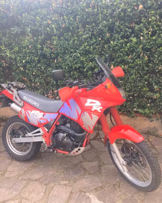 Suzuki dr 650