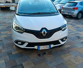 Renault Scenic - 2017