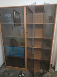 Libreria legno e vetro