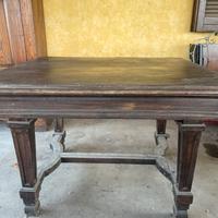 Tavoli in legno