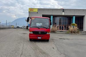 Autobus Scuole Mercedes-Benz V 818D