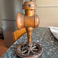 Lampada da tavolo antica
