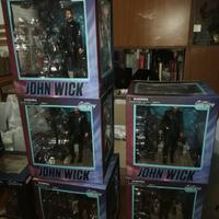 Action figures Diamond gallery 