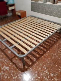 rete matrimoniale con doghe in legno 