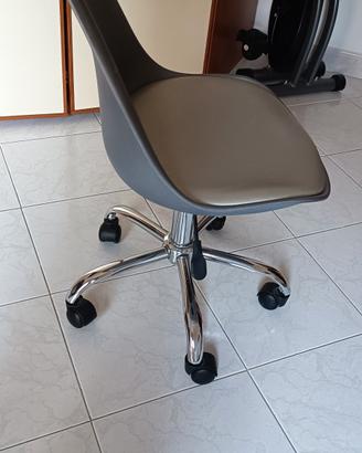 sedia per scrivania cameretta