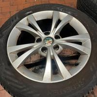 Cerchi  Alfa Romeo Giulietta (trattabile)