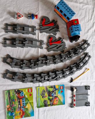 LEGO DUPLO FERROVIA