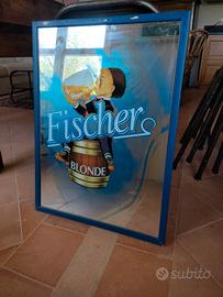 due specchi pubblicitari 