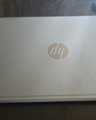 HP Pavilion i7 10ª gen – 8GB RAM SSD 512GB