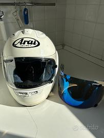 Casco arai