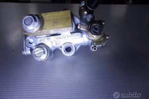 Pompa olio MIKUNI KAWASAKI Z1 Z900 Z1000