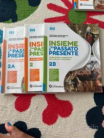 Libri - scuola media - insieme tra passato