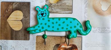 Appendiabiti a muro per bambini leopardo